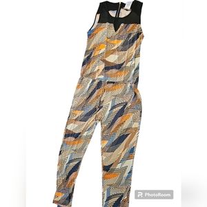 Zig zag art one piece